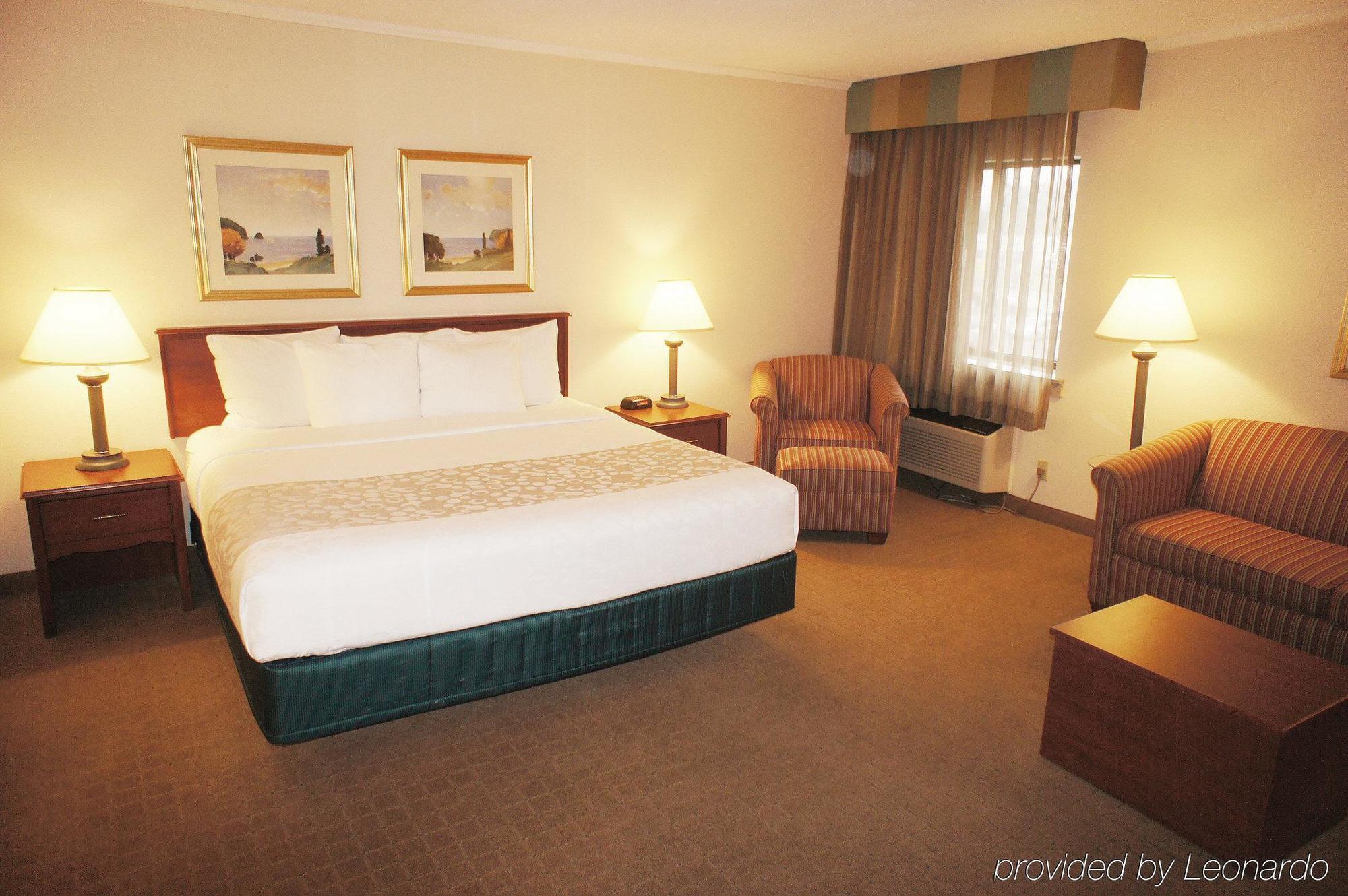 La Quinta Inn By Wyndham Auburn Worcester Exterior photo